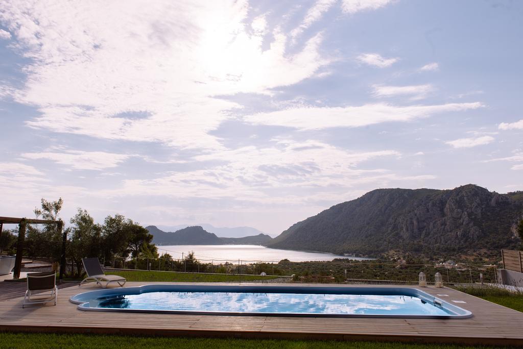 Villa Armonia Vouliagmeni Gölü Dış mekan fotoğraf